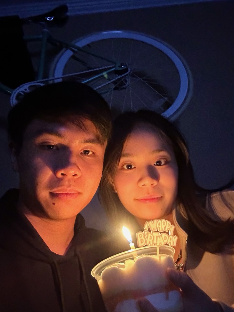宝贝陪我过生日